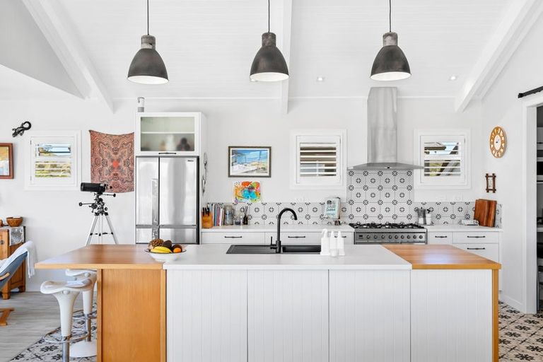 Photo of property in 3 Christie Close, Pataua North, Parua Bay, 0175