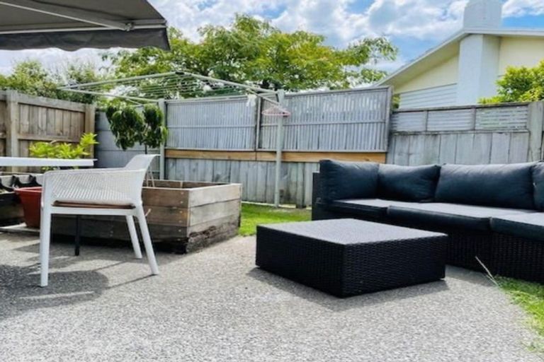 Photo of property in 5 Magdalen Crescent, Pirimai, Napier, 4112