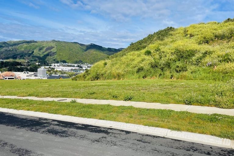 Photo of property in 193 John Burke Drive, Aotea, Porirua, 5024