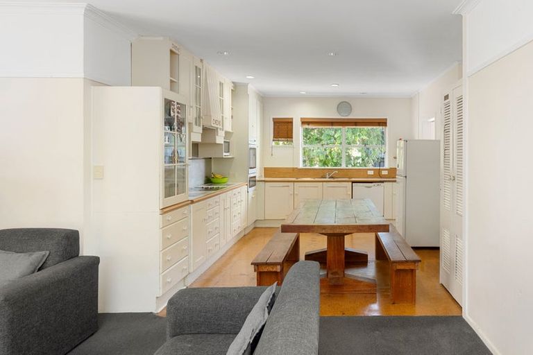 Photo of property in 14 Matatua Road, Raumati Beach, Paraparaumu, 5032