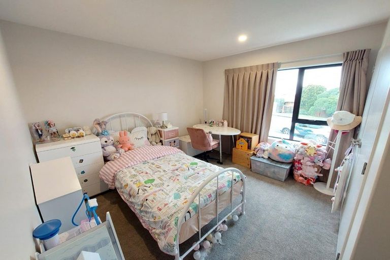 Photo of property in 54a Bleakhouse Road, Howick, Auckland, 2014