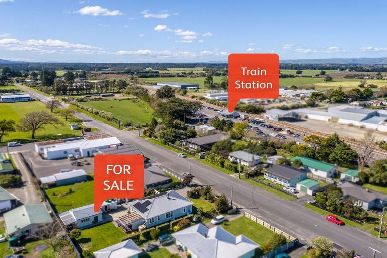 Photo of property in 31 Johnston Street, Featherston, 5710