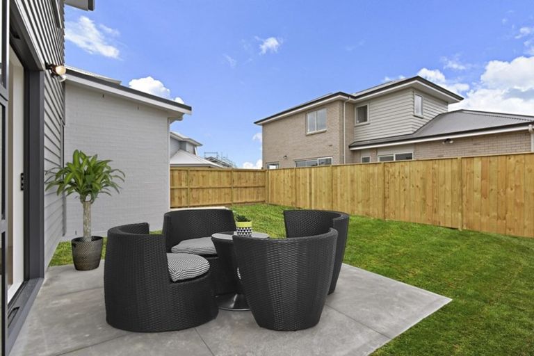 Photo of property in 3 Vincent Mcgrath Crescent, Swanson, Auckland, 0614