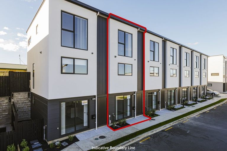 Photo of property in 64 Tukari Lane, Mangere Bridge, Auckland, 2022