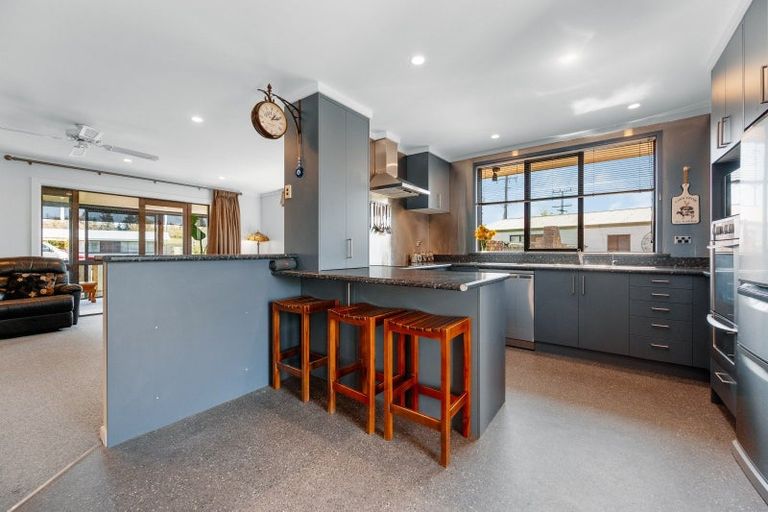 Photo of property in 12 Leask Street, Omakau, 9376