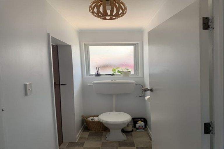 Photo of property in 53 John F Kennedy Drive, Milson, Palmerston North, 4414