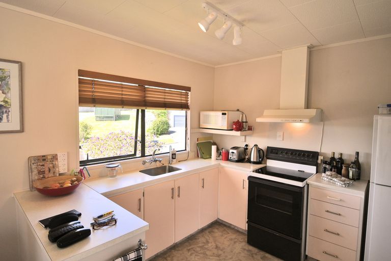 Photo of property in 15 Gerontius Lane, Snells Beach, 0920
