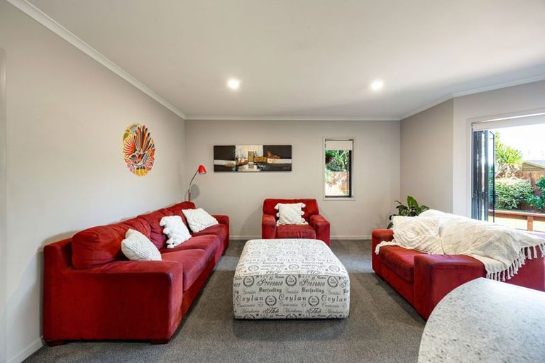 Photo of property in 41 Aquila Crescent, Rototuna North, Hamilton, 3210