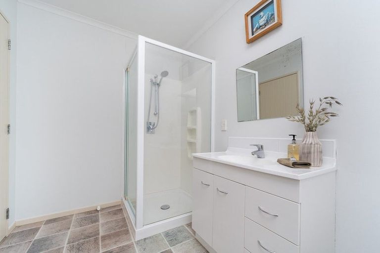 Photo of property in 58 Branigan Parade, Kelvin Grove, Palmerston North, 4414