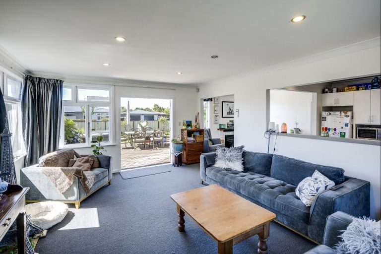 Photo of property in 1 Marshall Street, Onekawa, Napier, 4110