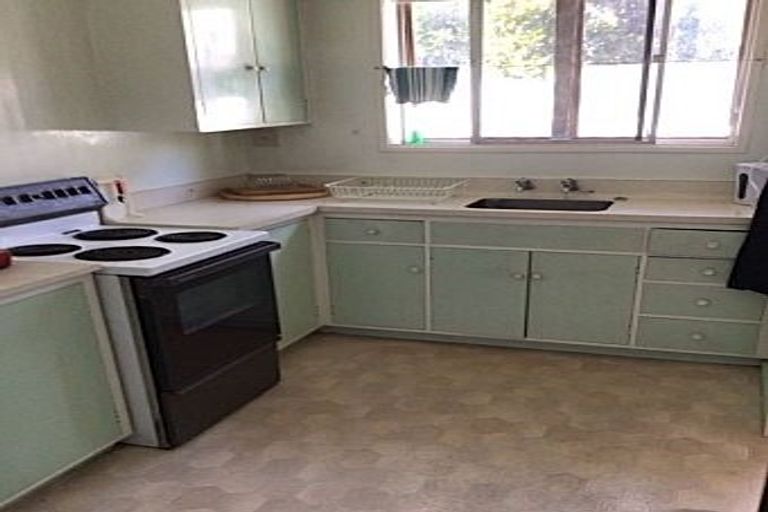 Photo of property in 2/402 Southampton Street East, Hastings, 4122