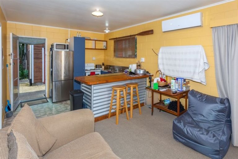 Photo of property in 128a Achilles Avenue, Whangamata, 3620