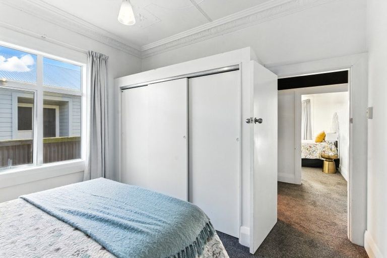 Photo of property in 253 Macandrew Road, Forbury, Dunedin, 9012