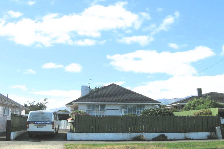 Photo of property in 92 Pine Avenue, Ebdentown, Upper Hutt, 5018
