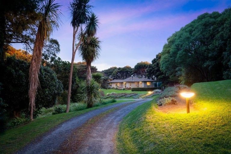 Photo of property in 27 Jacks Bush Road, Waikanae, 5391