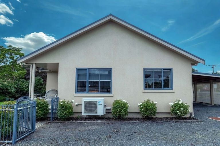 Photo of property in 7 Margate Street, Waihola, Milton, 9073