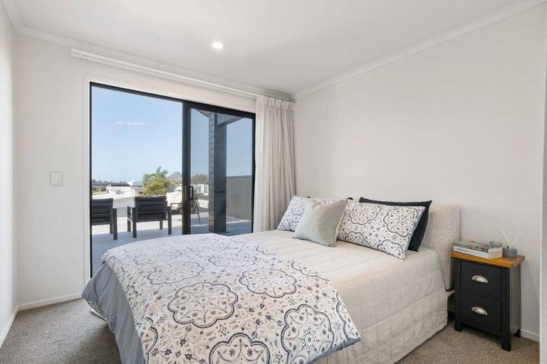 Photo of property in 6 Ian Hopper Way, Pauanui, 3579