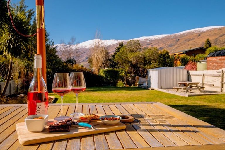 Photo of property in 105 Kent Street, Kingston, Athol, 9793