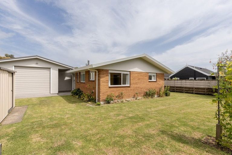 Photo of property in 34 Shelley Street, Otumoetai, Tauranga, 3110