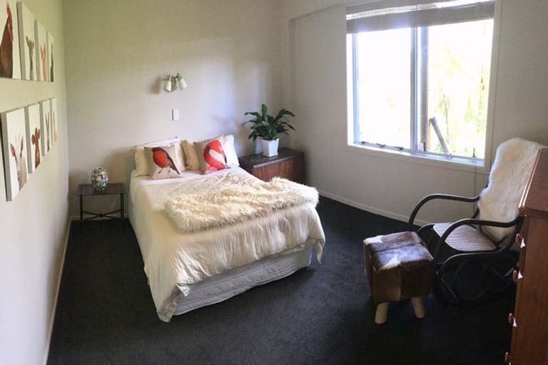 Photo of property in 85 Exmouth Road, Northcote, Auckland, 0627