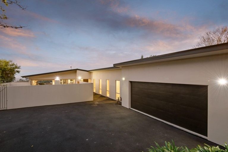 Photo of property in 38 Millhill Lane, Huntsbury, Christchurch, 8022