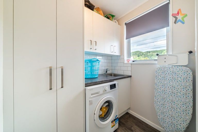 Photo of property in 12a Raukawa Grove, Trentham, Upper Hutt, 5018