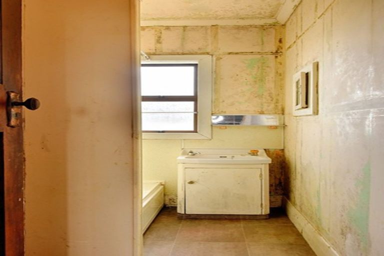 Photo of property in 25 Irving Street, Gore, 9710