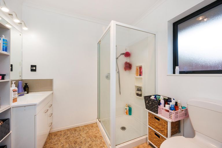 Photo of property in 197 Ruapehu Drive, Fitzherbert, Palmerston North, 4410