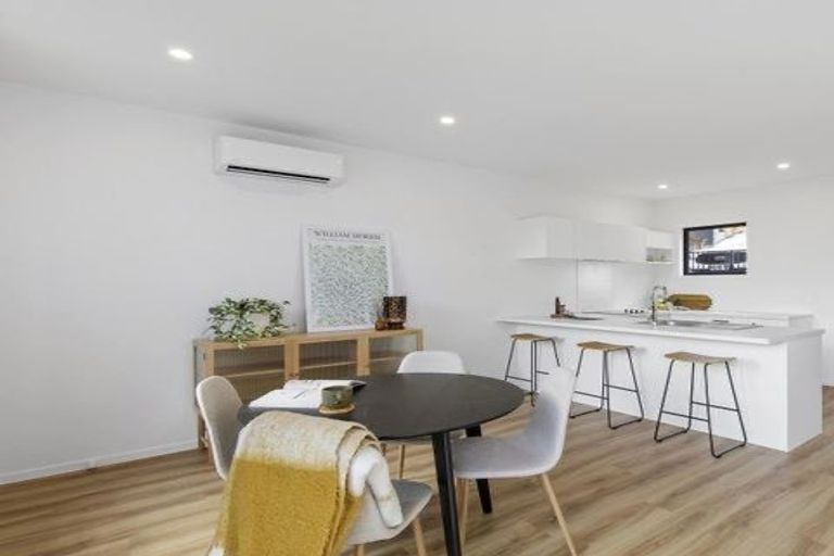 Photo of property in 29/33 Raukawa Street, Stokes Valley, Lower Hutt, 5019