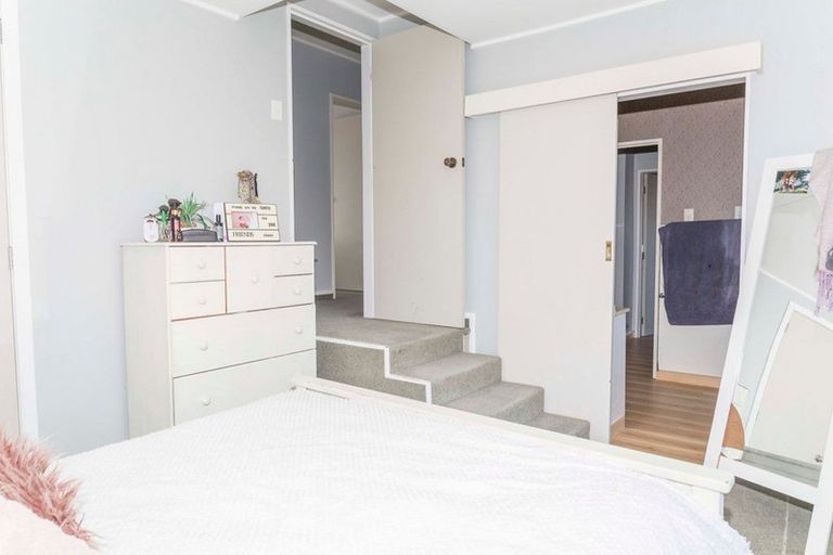 Photo of property in 84 Guy Street, Dannevirke, 4930