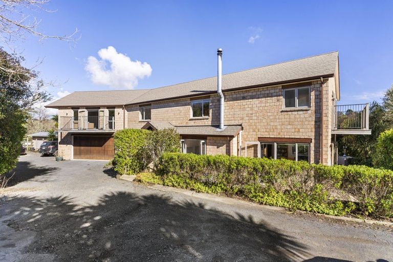 Photo of property in 371 Whitford Road, Whitford, Howick, 2571