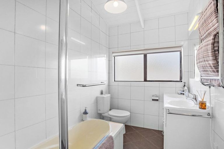 Photo of property in 124 Pepe Road, Tairua, 3508