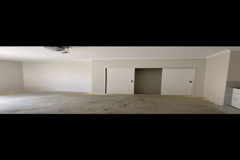 Photo of property in 12 Te Aramanu Crescent, Papakura, 2110