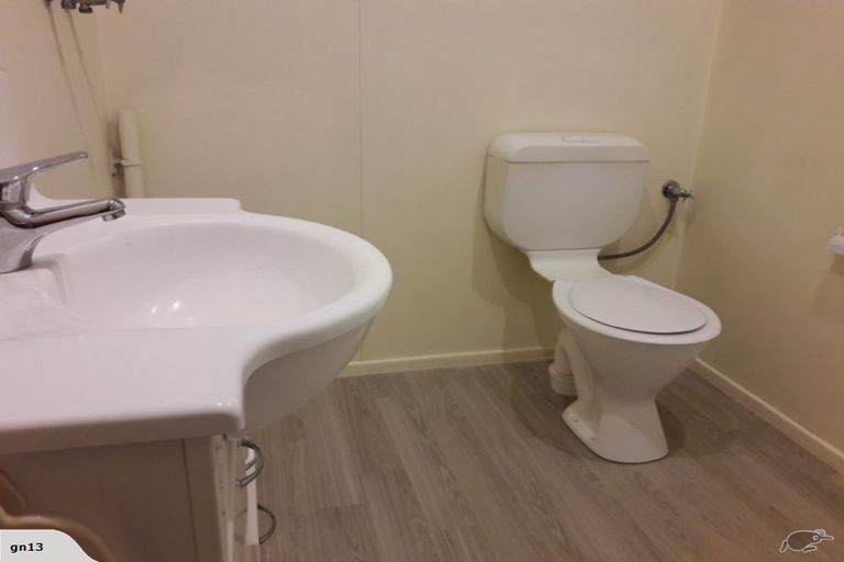 Photo of property in 2/40 Hudson Avenue, Ebdentown, Upper Hutt, 5018