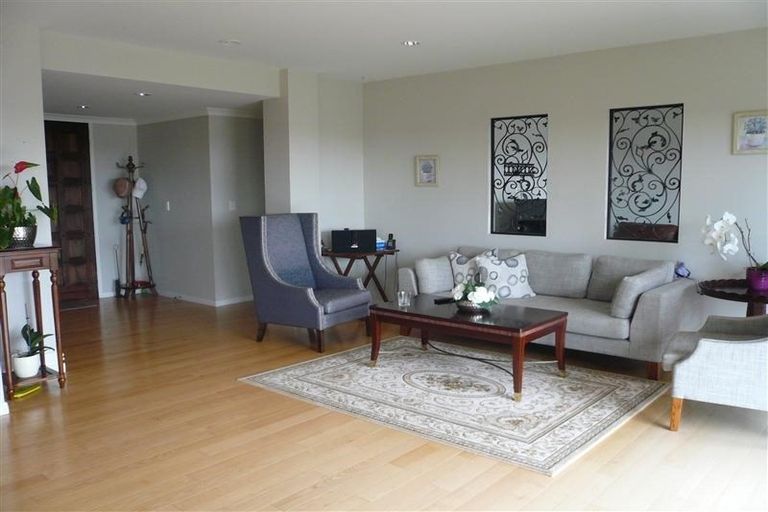 Photo of property in 123 Kennedy Road, Dairy Flat, Albany, 0792