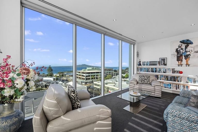 Photo of property in Sentinel Apartments, 801/3 Northcroft Street, Takapuna, Auckland, 0622