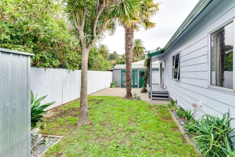 Photo of property in 1/116 Thackeray Street, Napier South, Napier, 4110