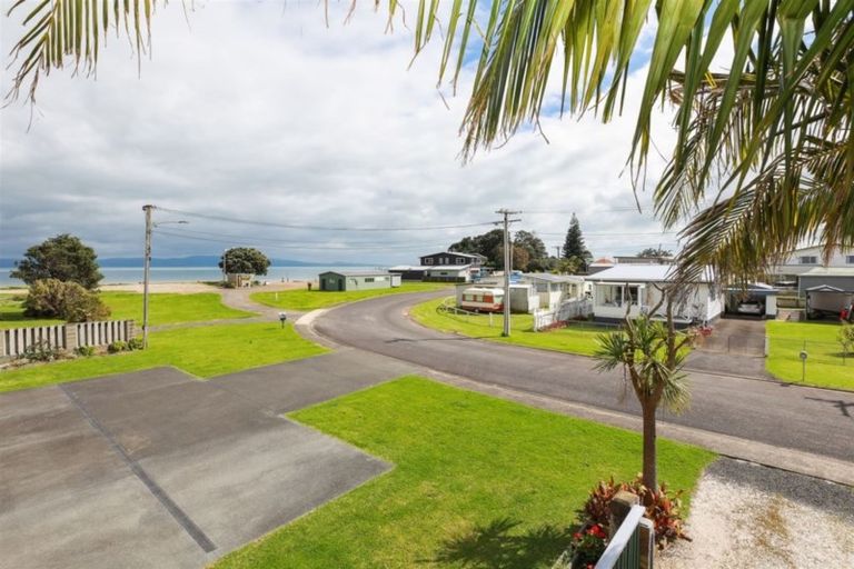 Photo of property in 13 Tatahi Street, Te Puru, Thames, 3575