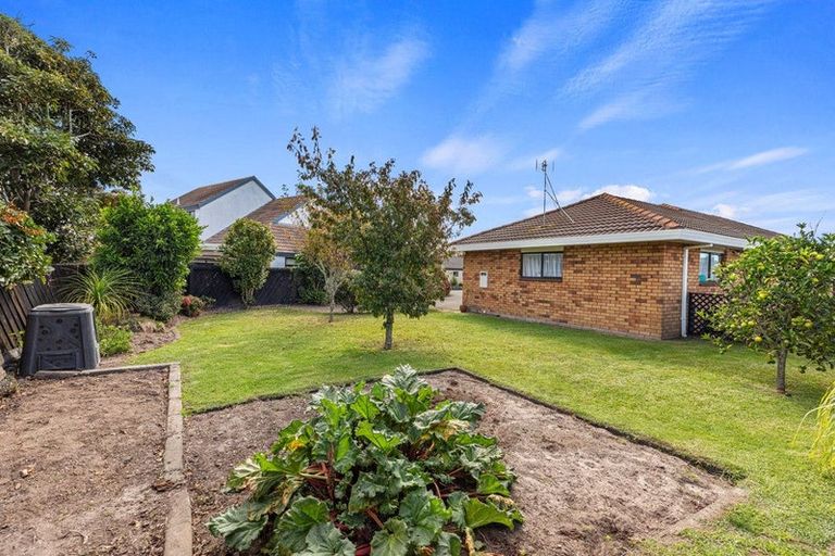 Photo of property in 5 Acacia Court, Mount Maunganui, 3116