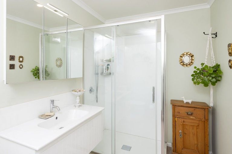 Photo of property in 206 Whitaker Street, Whataupoko, Gisborne, 4010