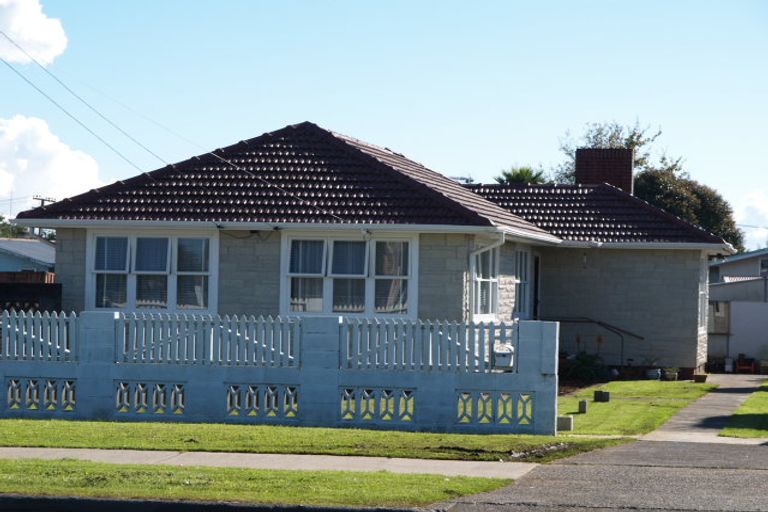 Photo of property in 455 Massey Road, Mangere East, Auckland, 2024