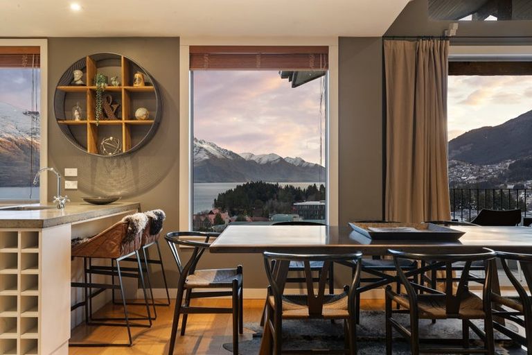 Photo of property in The Woods, 5/12 Dublin Street, Queenstown, 9300