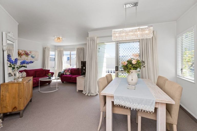 Photo of property in 30a Peddie Street, Taradale, Napier, 4112