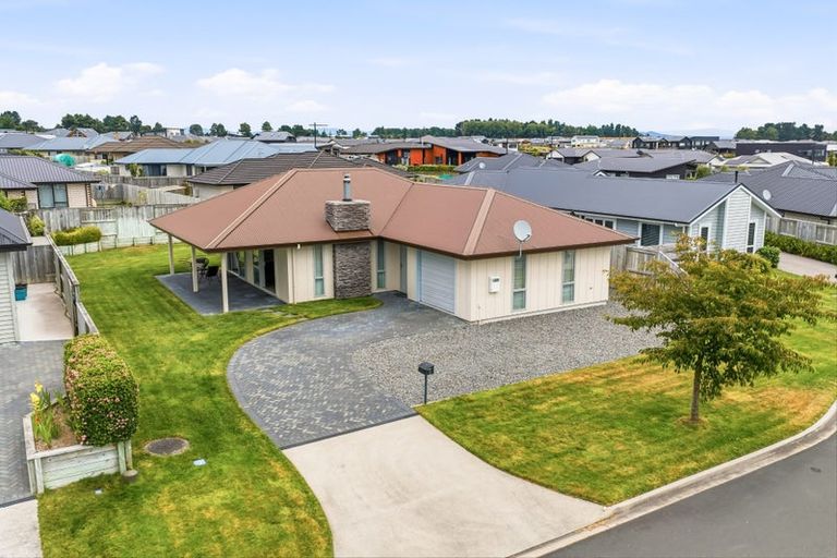 Photo of property in 3 Roto Close, Wharewaka, Taupo, 3330