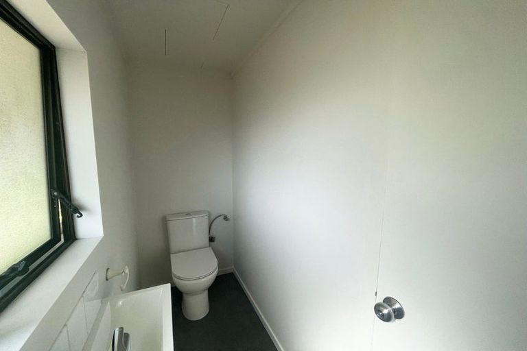 Photo of property in 1/6a Waterview Road, Favona, Auckland, 2024