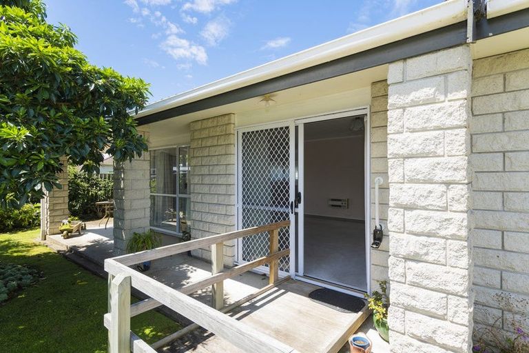 Photo of property in 12b Goldsmith Street, Elgin, Gisborne, 4010