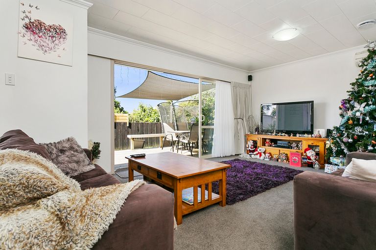 Photo of property in 308a Shakespeare Street, Leamington, Cambridge, 3432