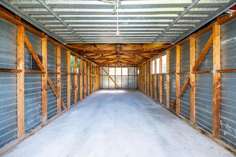 Photo of property in 6 Parsonage Road, Waimate, 7924