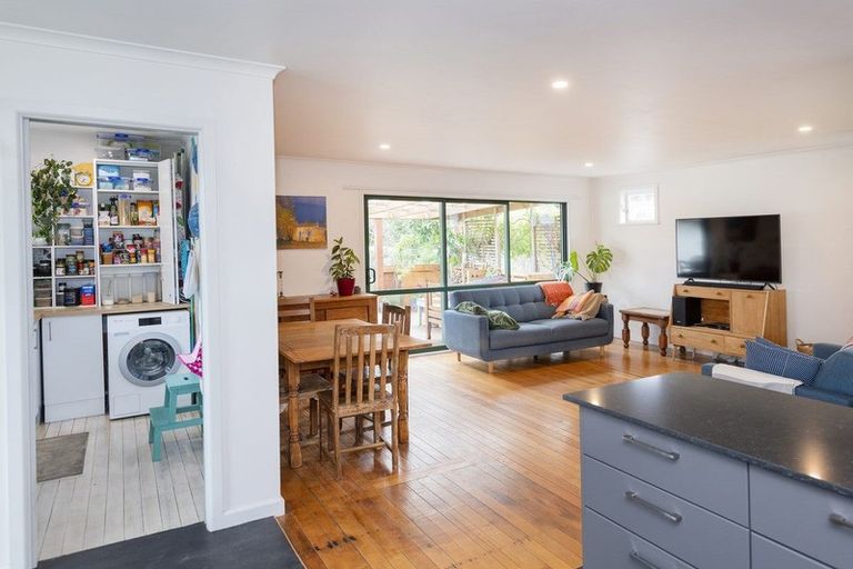 Photo of property in 14 School Road, Te Hapara, Gisborne, 4010