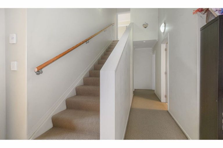 Photo of property in 41/64 Kawaha Point Road, Kawaha Point, Rotorua, 3010